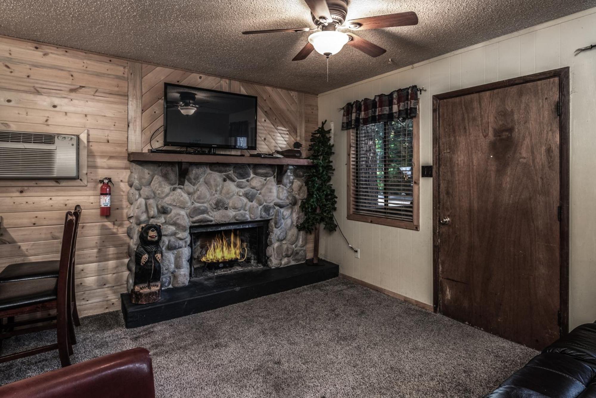 Upper Canyon Inn & Cabins Ruidoso Exterior foto