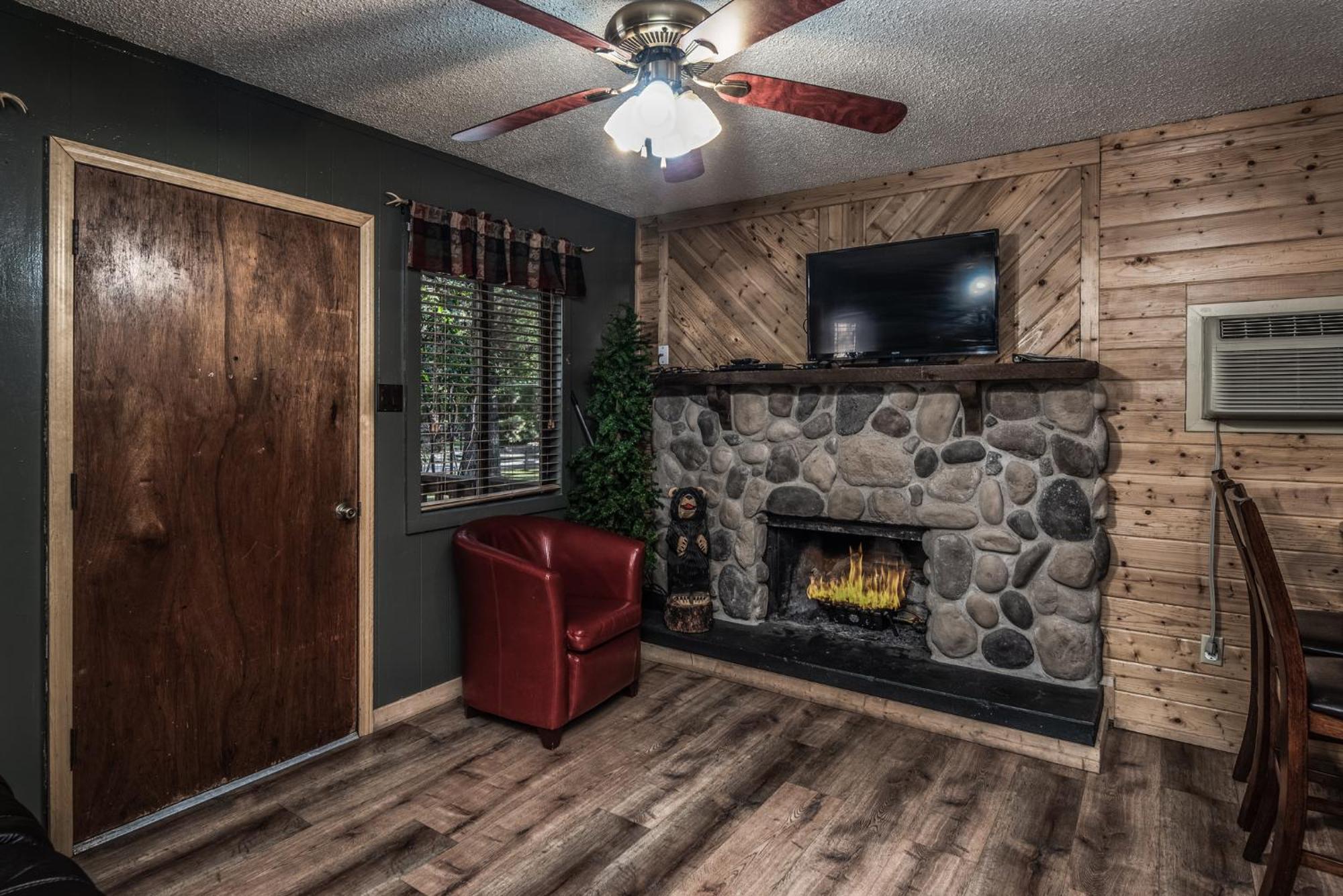 Upper Canyon Inn & Cabins Ruidoso Exterior foto